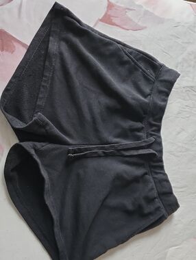Old Navy Black Elastic Waist Shorts